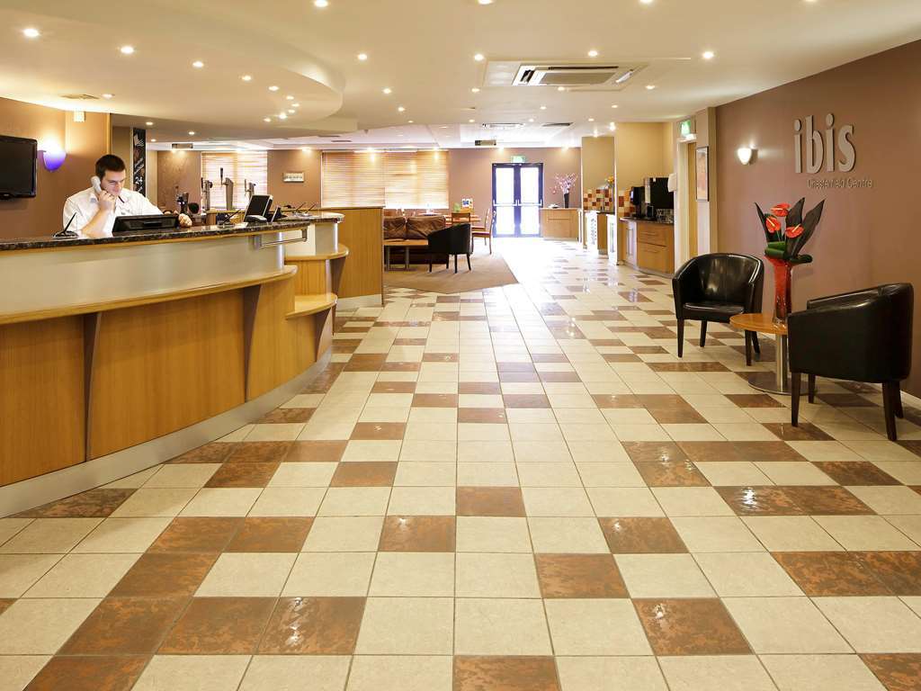 Ibis Cardiff Gate - International Business Park Hotel Exterior photo